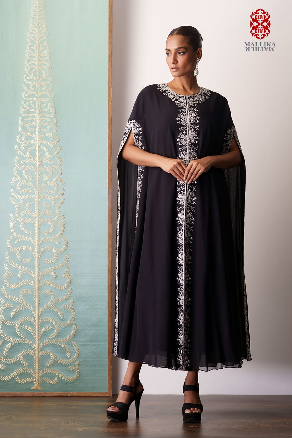Xenia georgette mantle black
