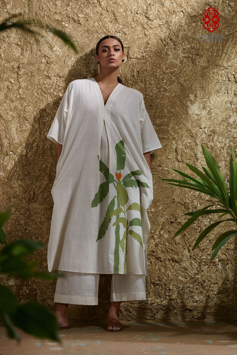 Caftan dress muslin ivory Plantain leaf appliqué - image 3