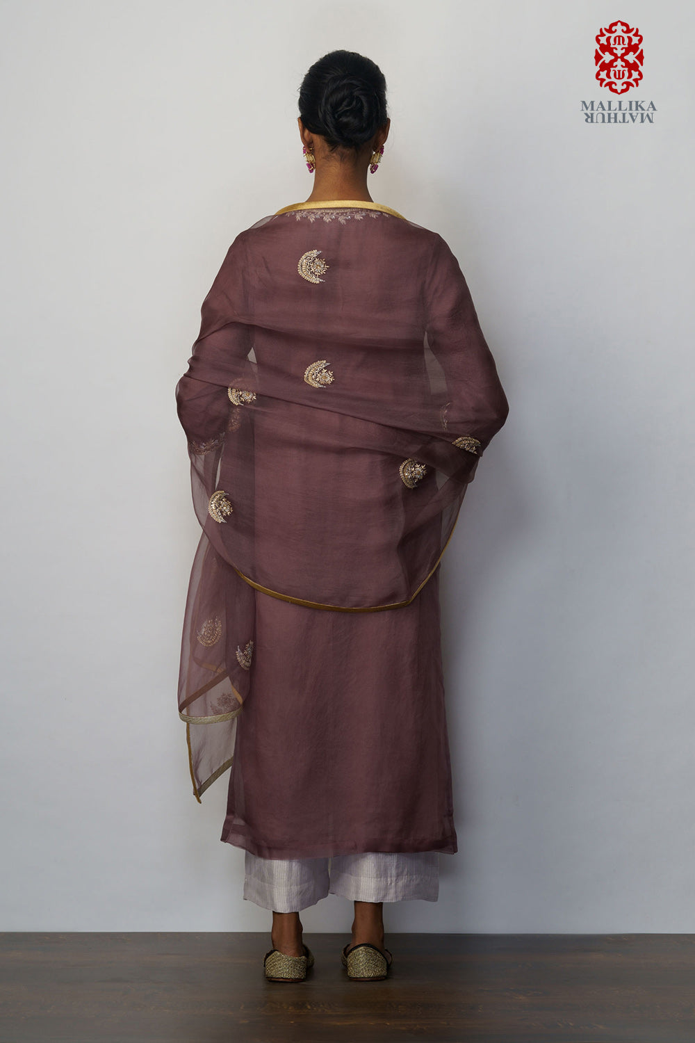 Kurta kora falsa hand embroidered - image 2