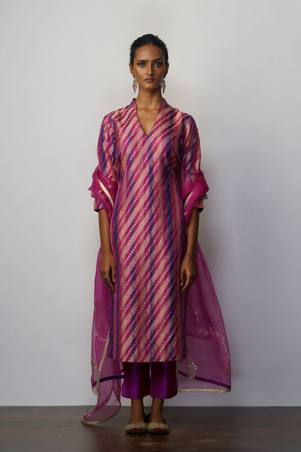 Kurta silk magenta & wine 'Chaurangi'
