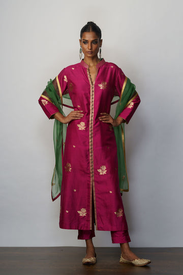 Kurta Silk Kadhuan Buti Magenta