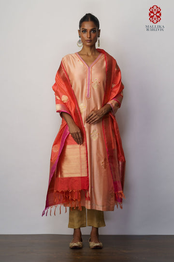 Narangi silk dupatta