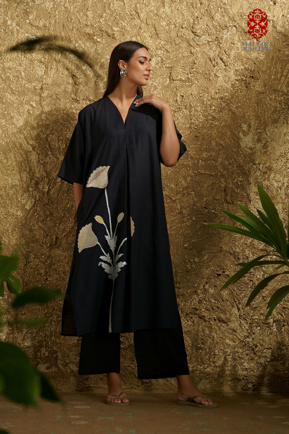 Caftan dress muslin black and silver poppy flower appliqué