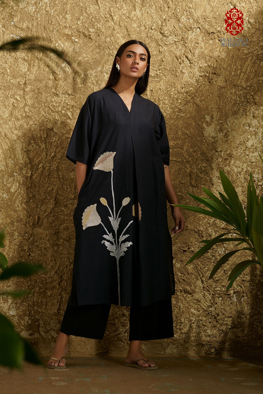 Caftan dress muslin black and silver poppy flower appliqué