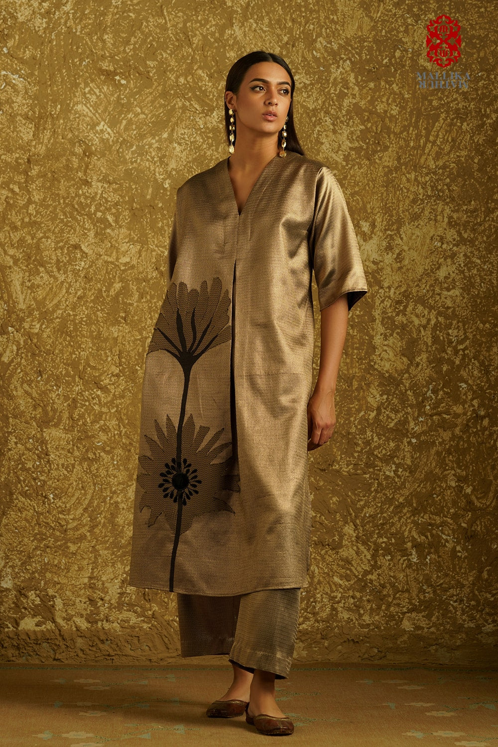 Peony Bloom' applique caftan dress burnt gold