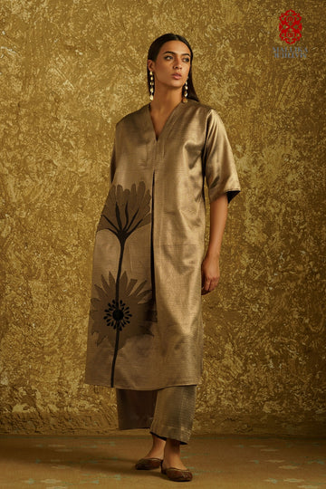 Peony Bloom' applique caftan dress burnt gold