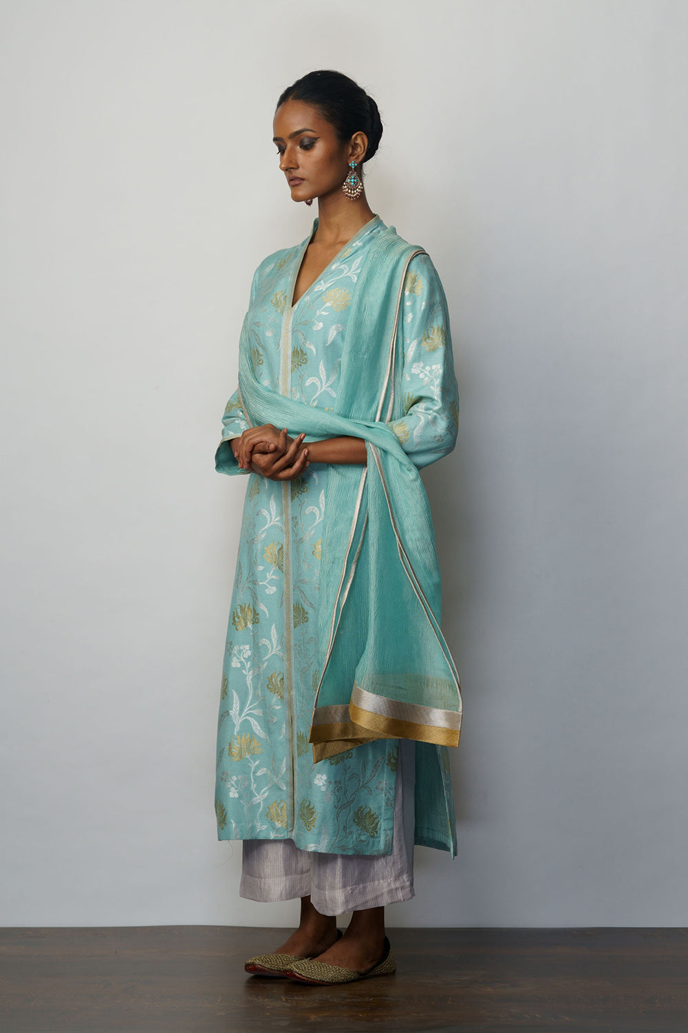 Kurta muga tussar jaal firoza