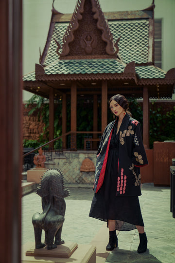 Banaras Bloom cape jacket applique