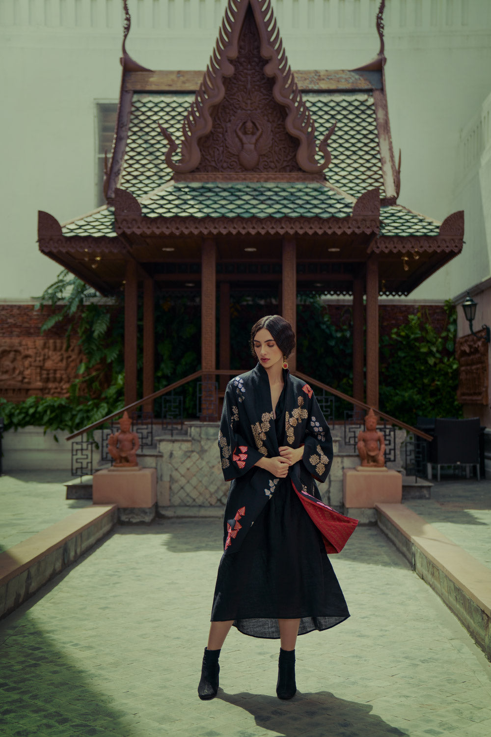 Banaras Bloom cape jacket applique - image 2