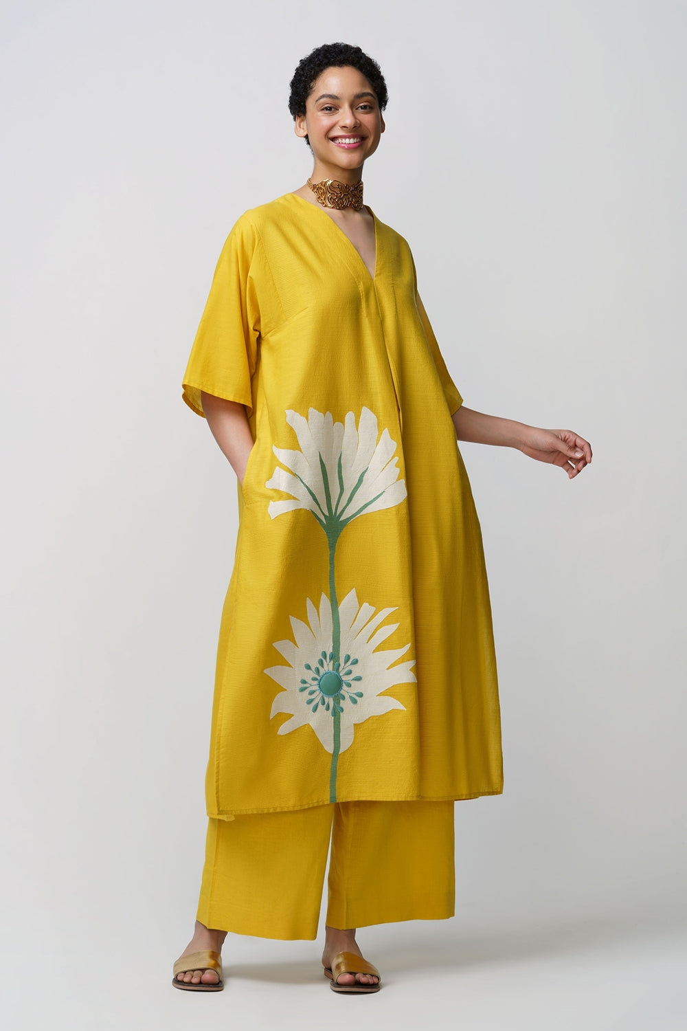 Caftan dress muslin peony flower applique - image 6