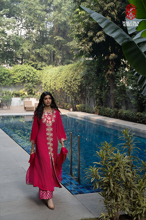 ‘Shirin’ fushsia pink georgette flowing tunic