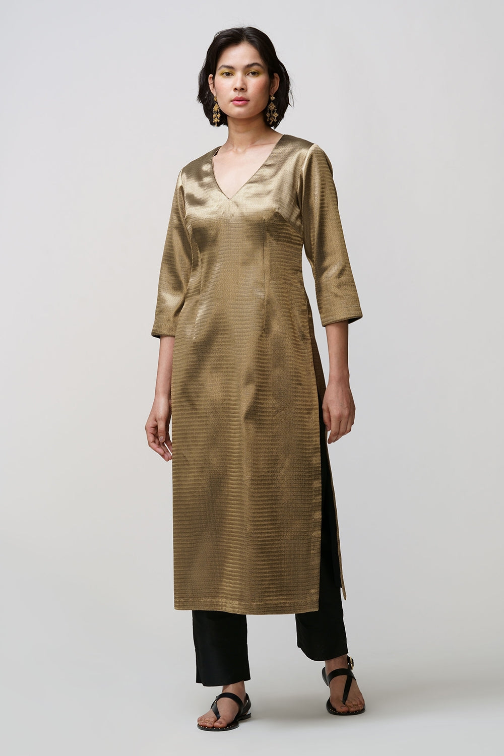 Nisha' tunic gold zari