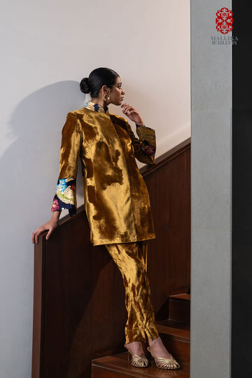 ‘Tashi’ yellow gold velvet jacket