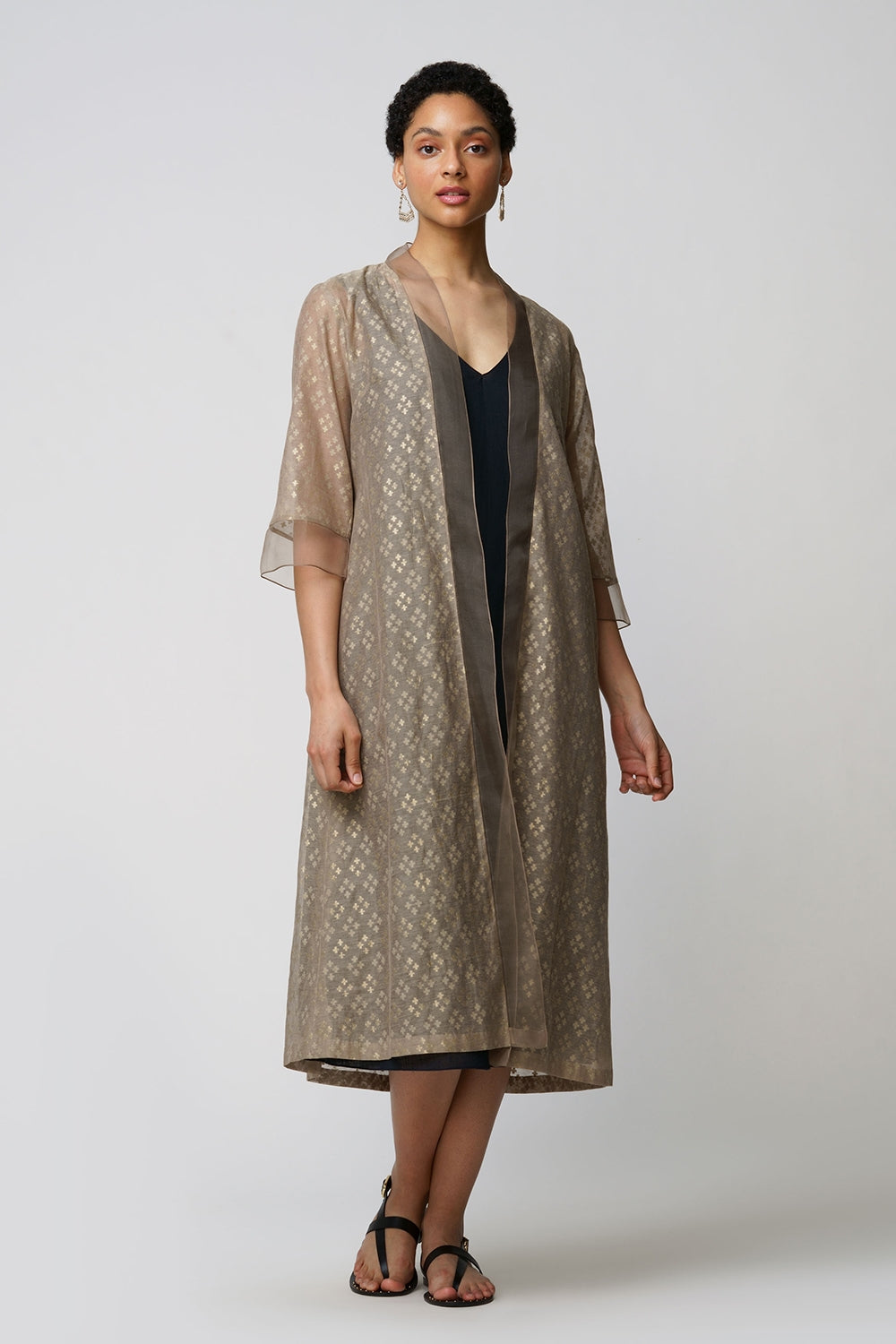 Neera' shrug kora cotton taupe