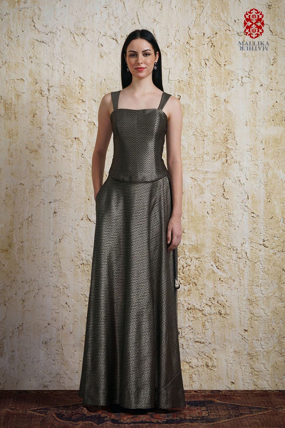 ‘Runa’ munga tussar silk skirt black - image 3