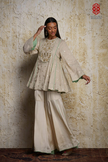 ‘Rihanna’ natural munga tissue tunic