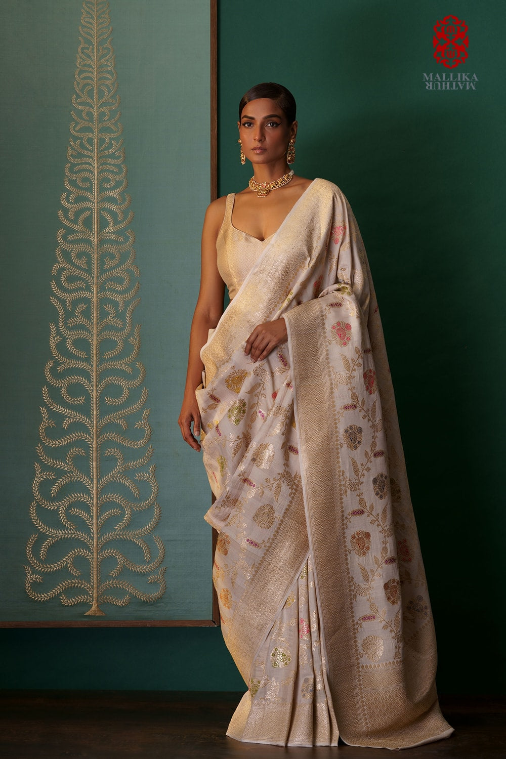 ‘Rang badal meena’ munga silk sari