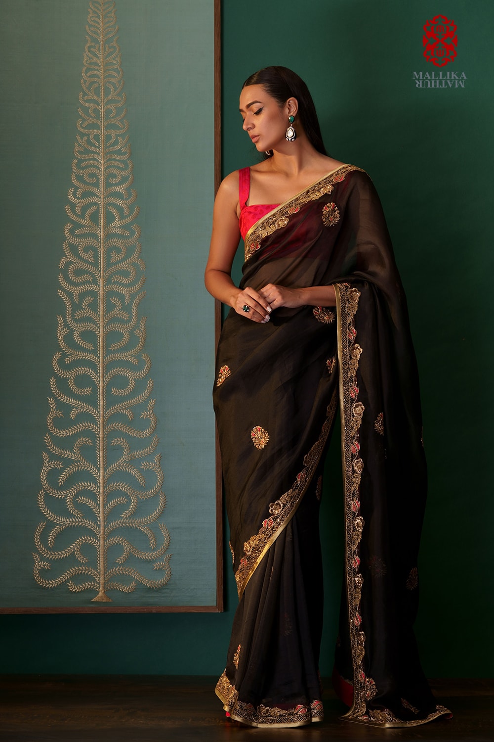 'Gulaabi - Nesrin' kora saree hand embroidered - image 4