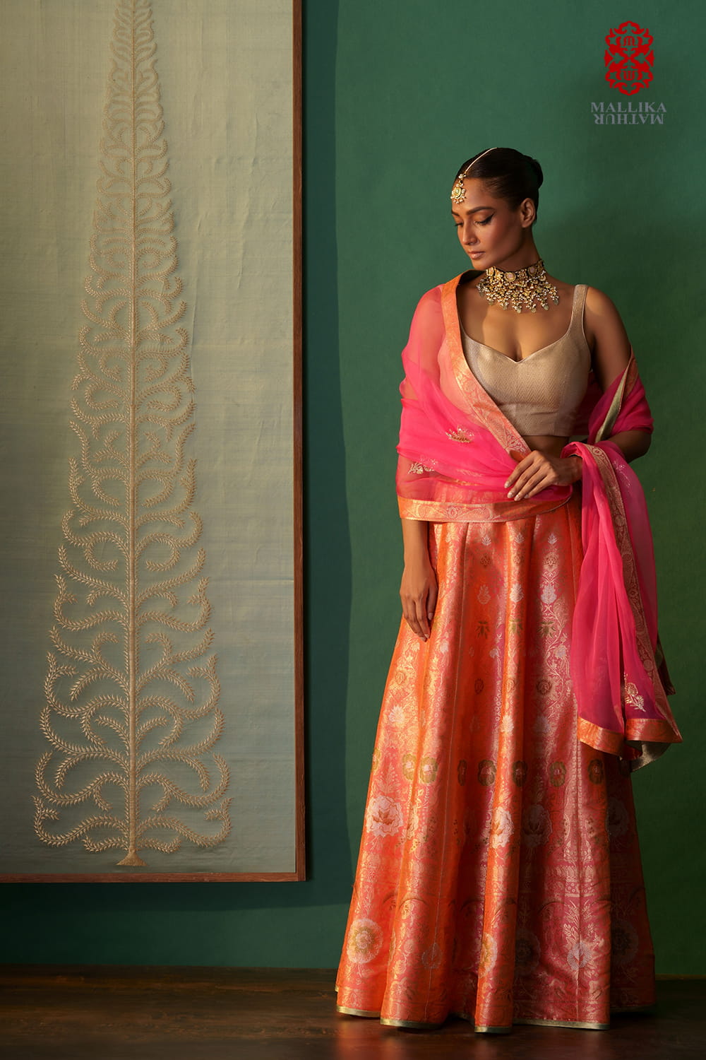 'Badrum jaal' Banarasi silk tissue brocade lehenga - image 4