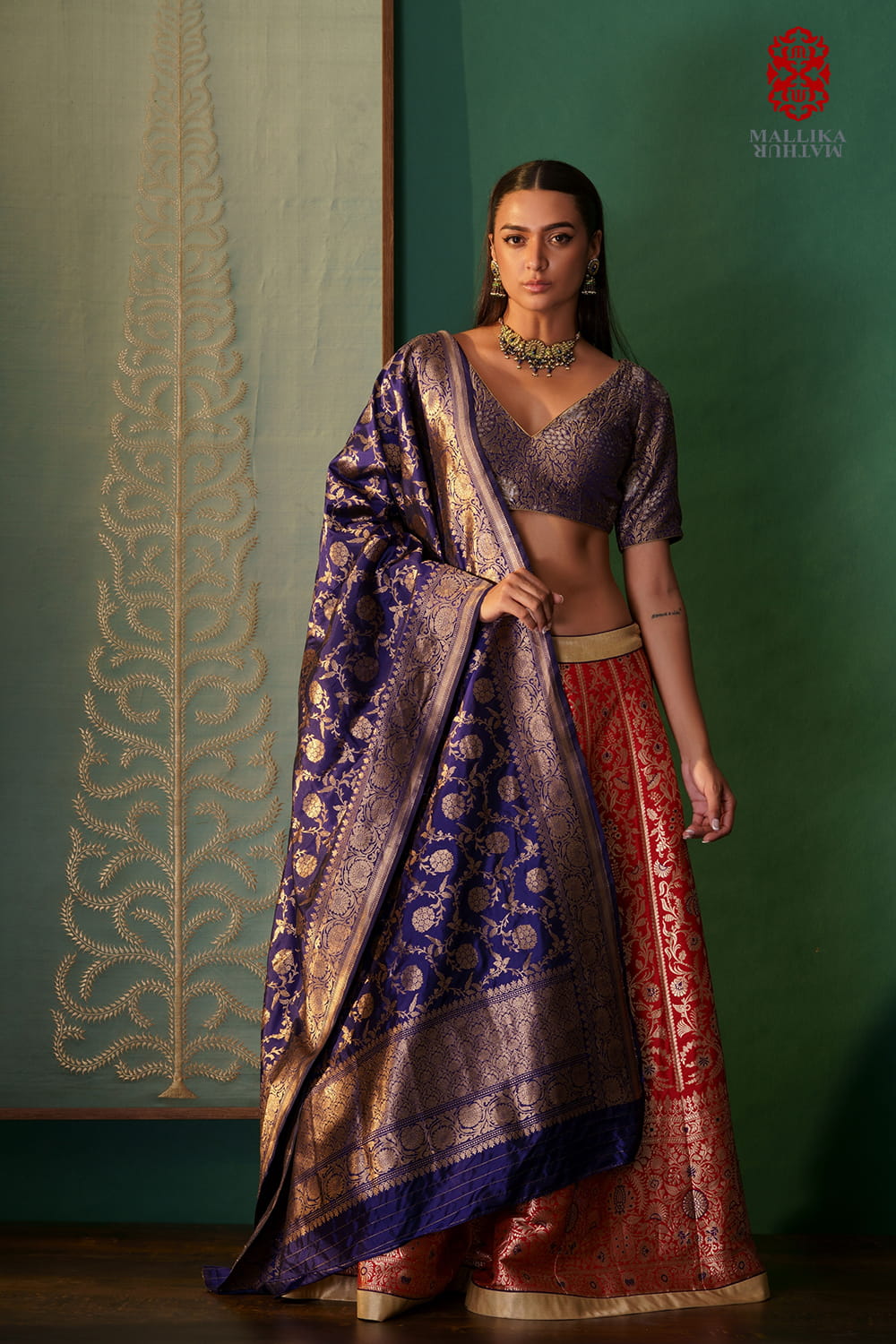 'Shaheen’ banarasi silk brocade lehenga silk ruby red - image 2