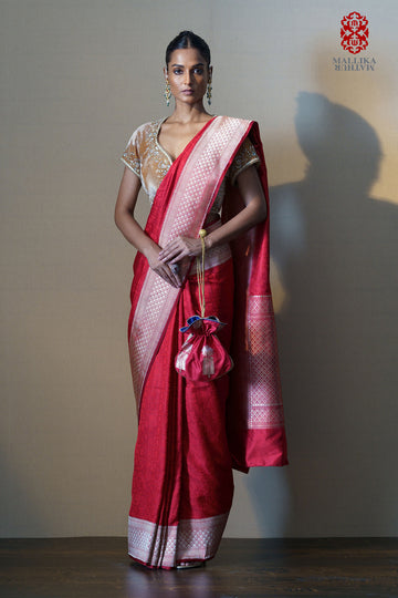 Sari tanchoi silk red gold border