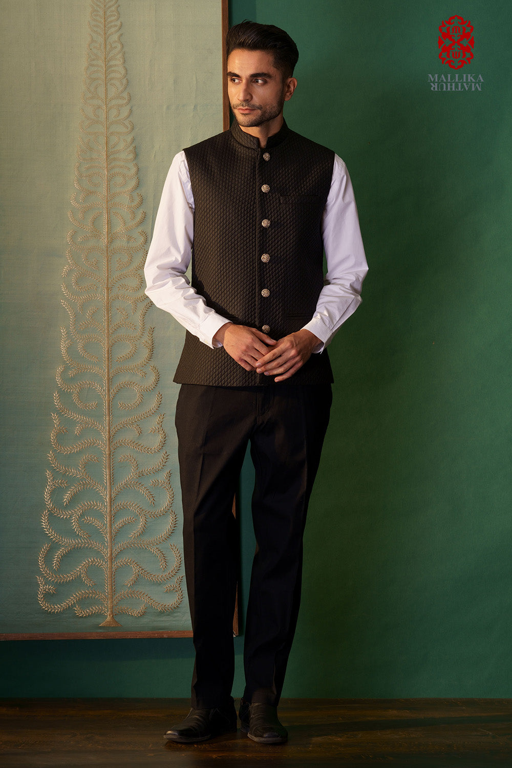 'Barfi' men's waistcoat - image 2