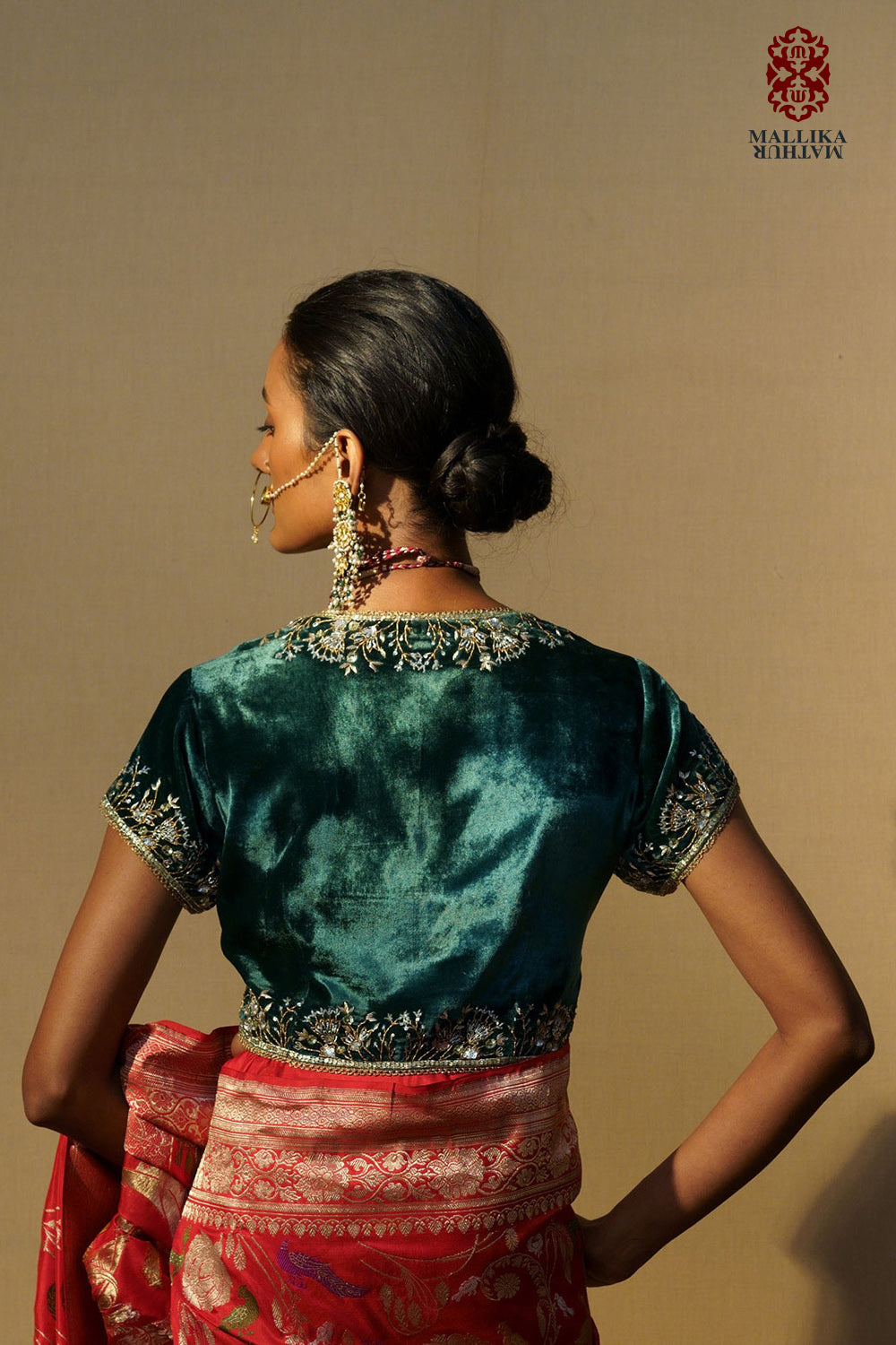 Koti velvet emrald green hand embroidered - image 3