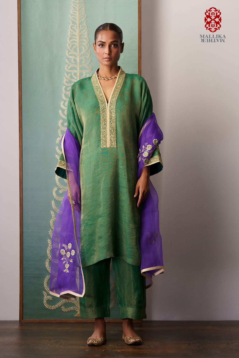 'Shagufta’ Dupatta kora puple embroidered
