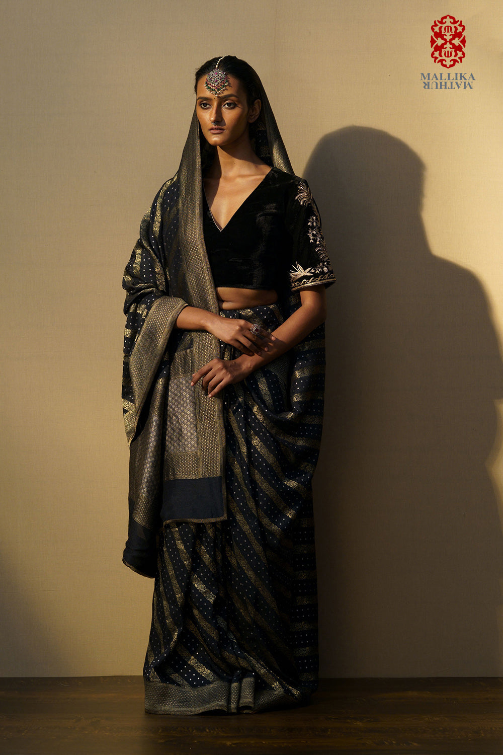 Sari muga tussar black ara bel design - image 2