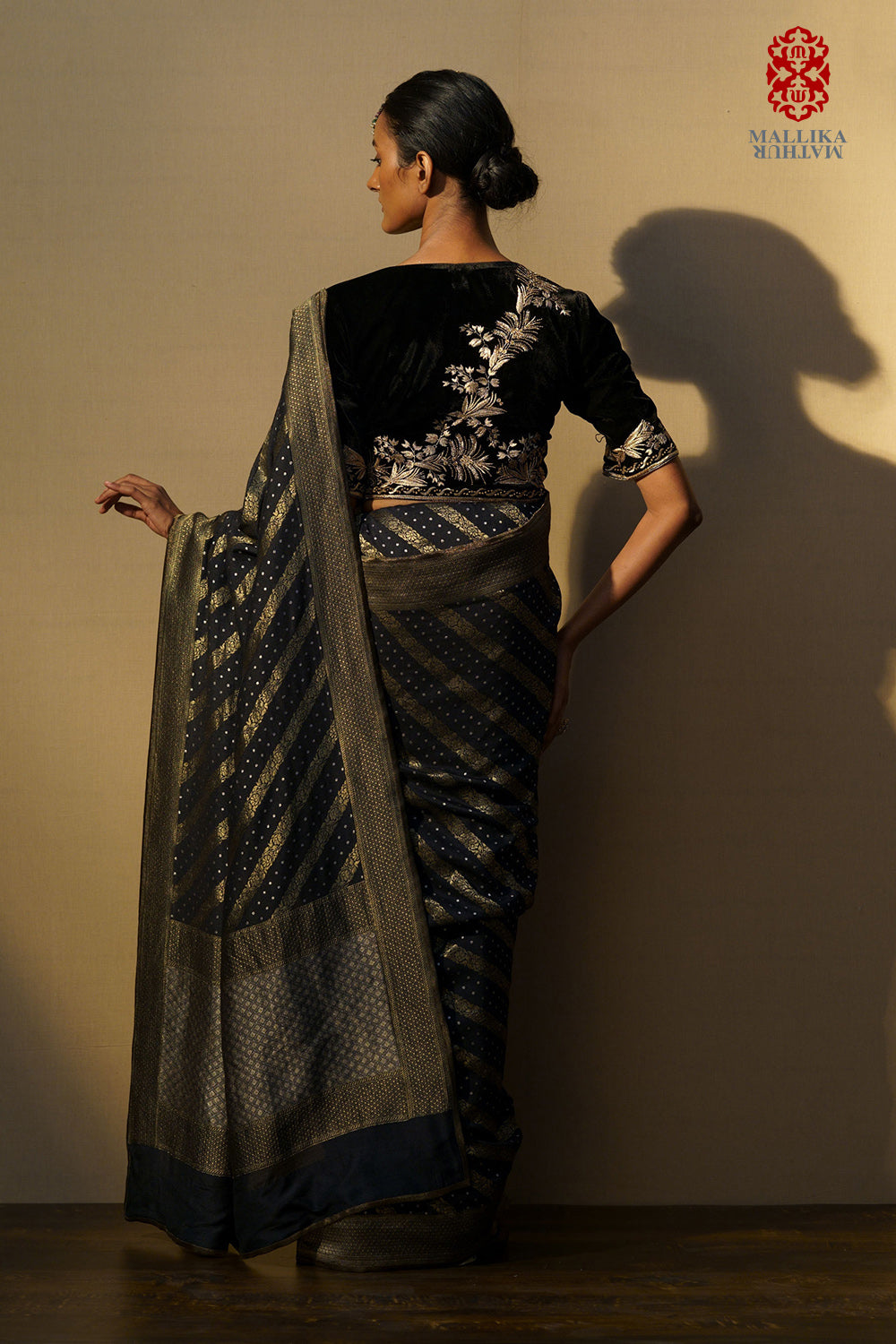 Sari muga tussar black ara bel design - image 3