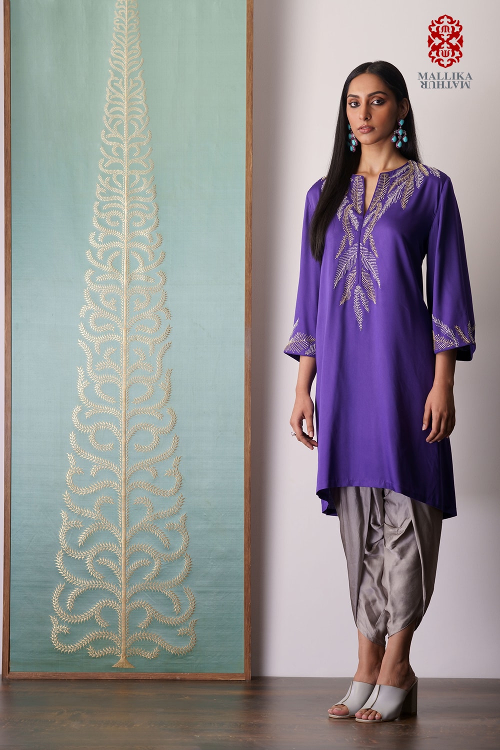 'Penna' tunic modal satin feather embroidery - image 2