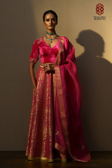 'Zinnia' Blouse velvet fushiya pink