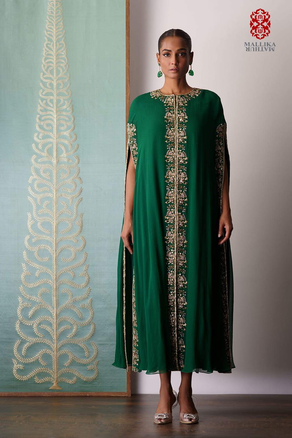 Xenia georgette mantle emerald green - image 2