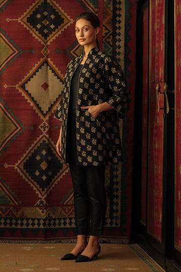 Cape jacket reversible mughal motif black