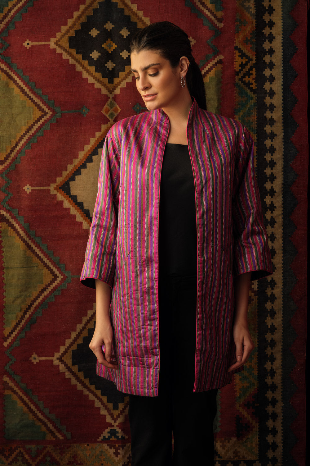 Cape jacket reversible 'mashru' stripes magenta pink black - image 3