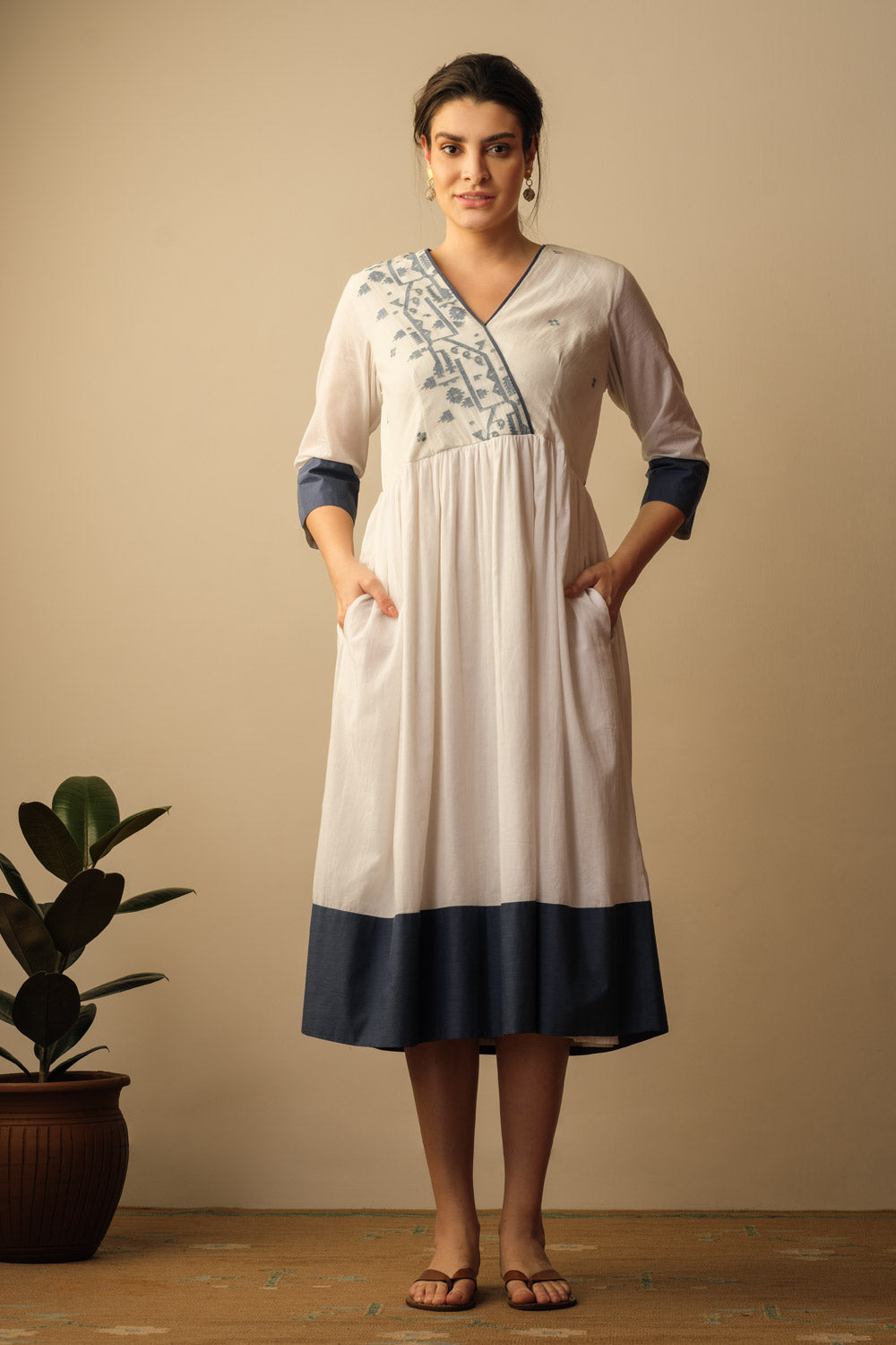 'Peshwaz' Jamdani dress ivory & indigo