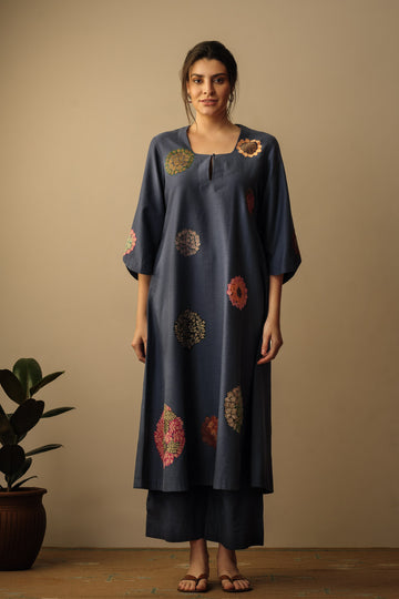 Chakri' buti applique tunic aegean blue