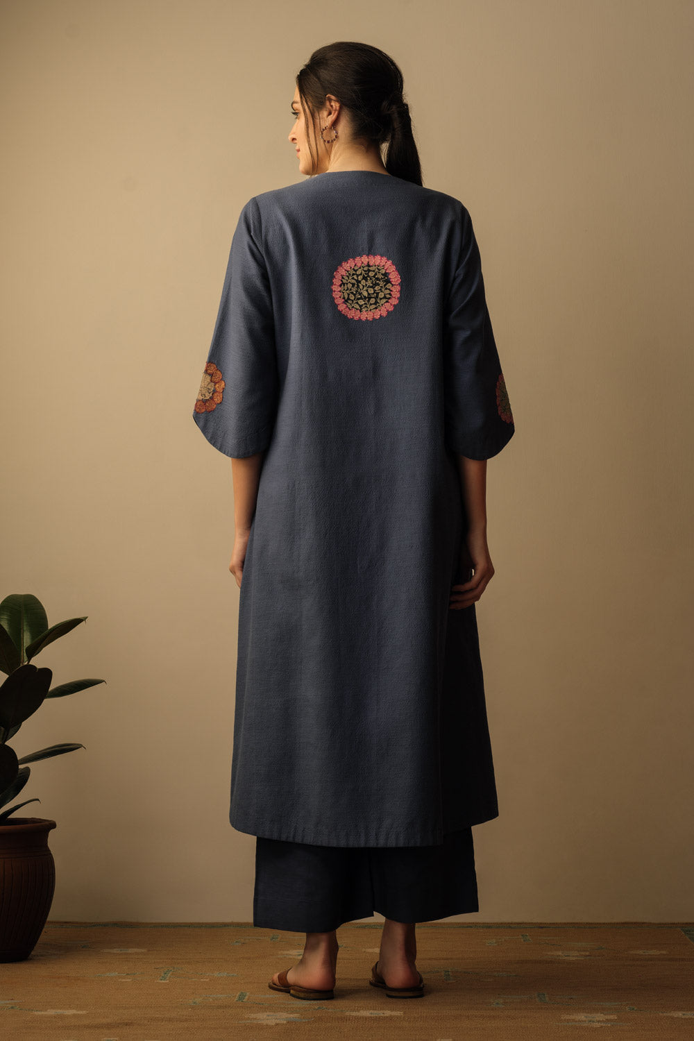 Chakri' buti applique tunic aegean blue - image 3