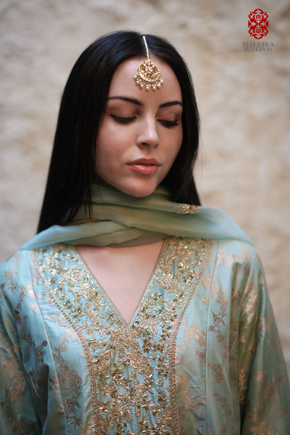 ‘Asmaani’ aquamarine silk kalidar kurta - image 4