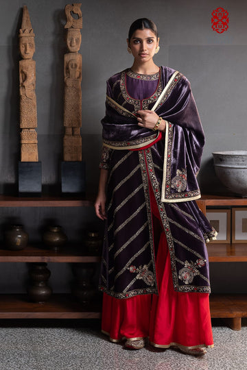 'Nayaab' aubergine velvet jacket embroidered with shawl