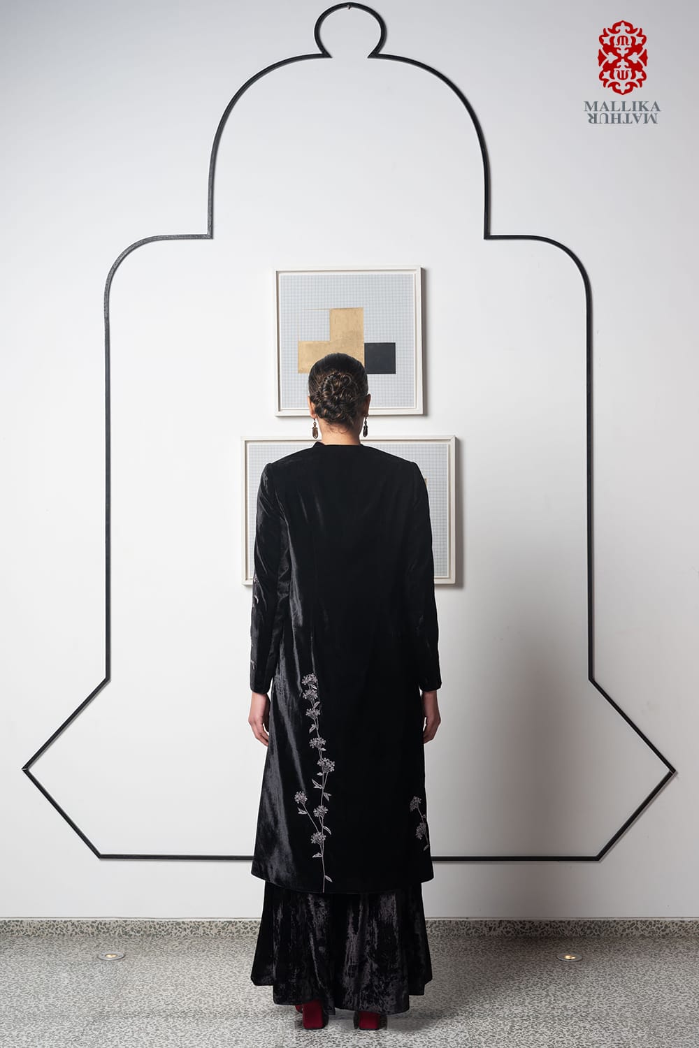 ‘Sweet Cicely’ velvet jacket black - image 2