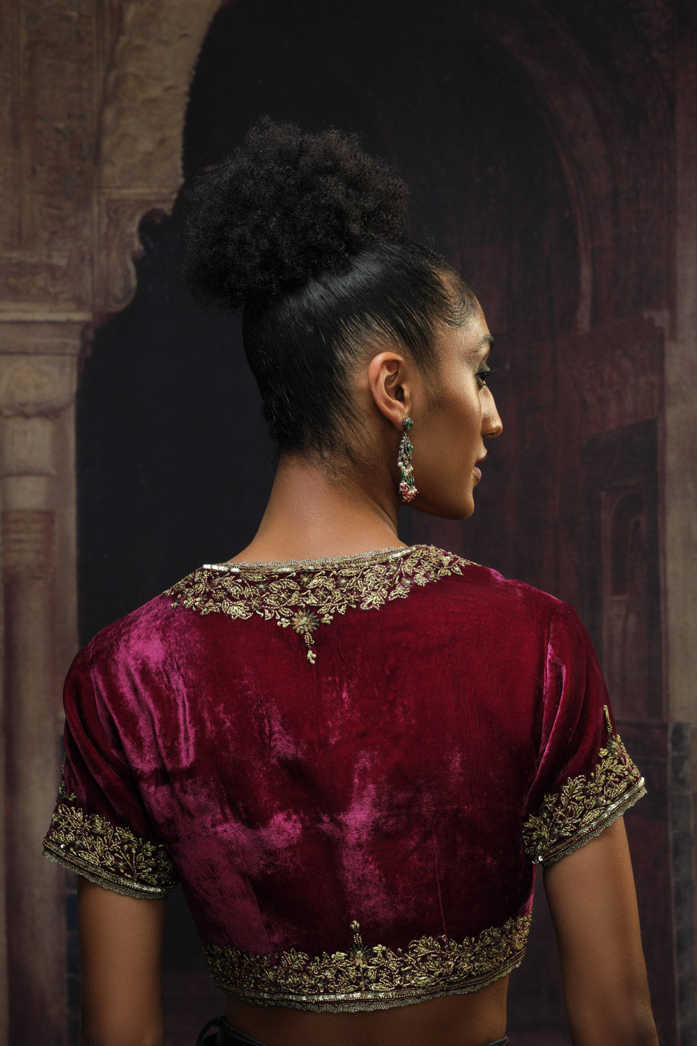 Velvet koti cerise pink and gold - image 2