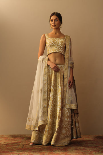 'Amara' kalidar mughal lehenga ivory and gold