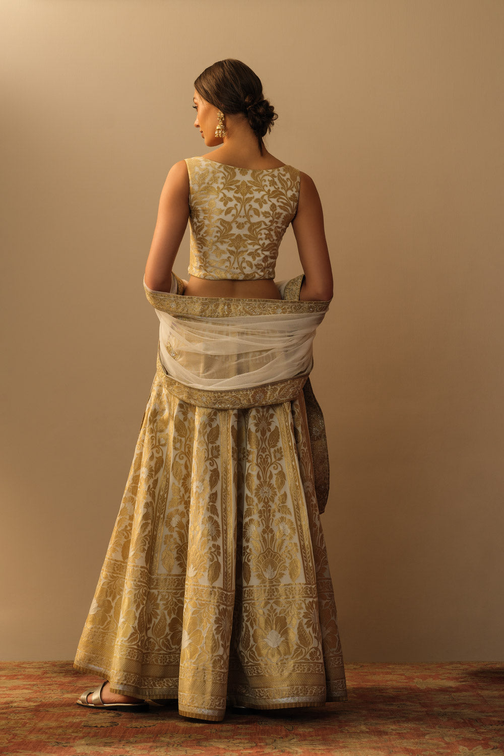 'Amara' kalidar mughal lehenga ivory and gold - image 3
