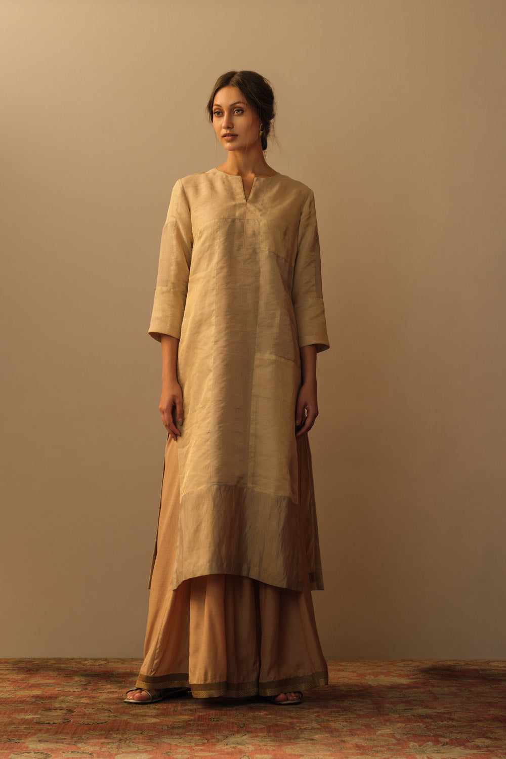 'MELANGE' Gold tissue tunic geometric design