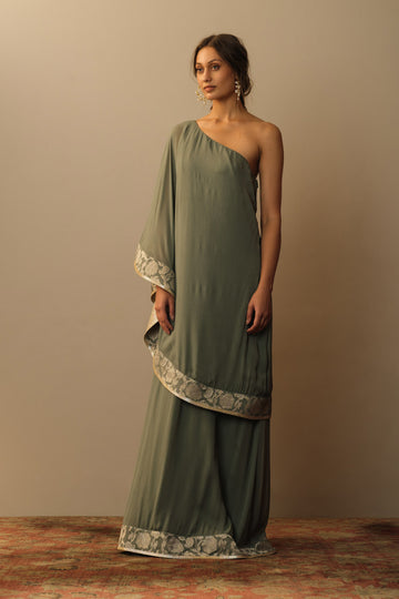 Toga dress grey georgette