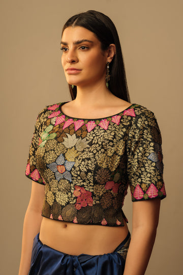 'Banaras Bloom' crop top black