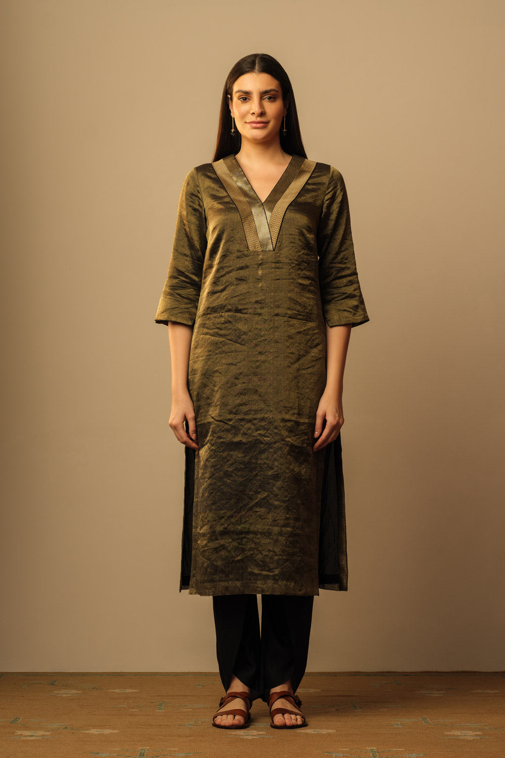 Chevron zari V-neck tunic