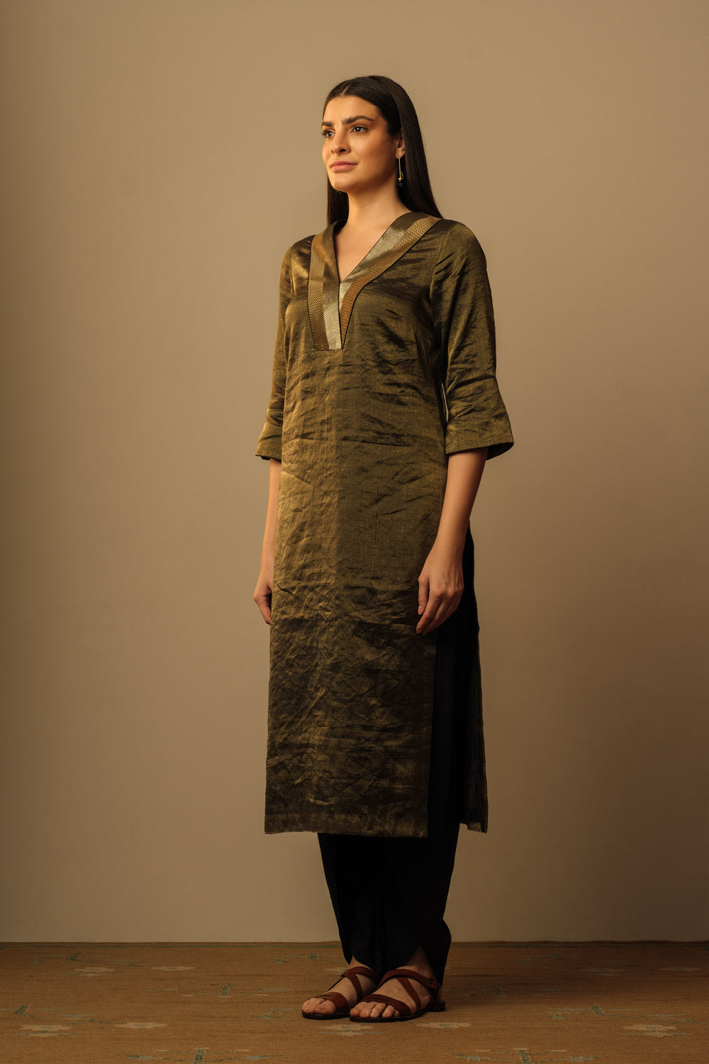 Chevron zari V-neck tunic - image 2
