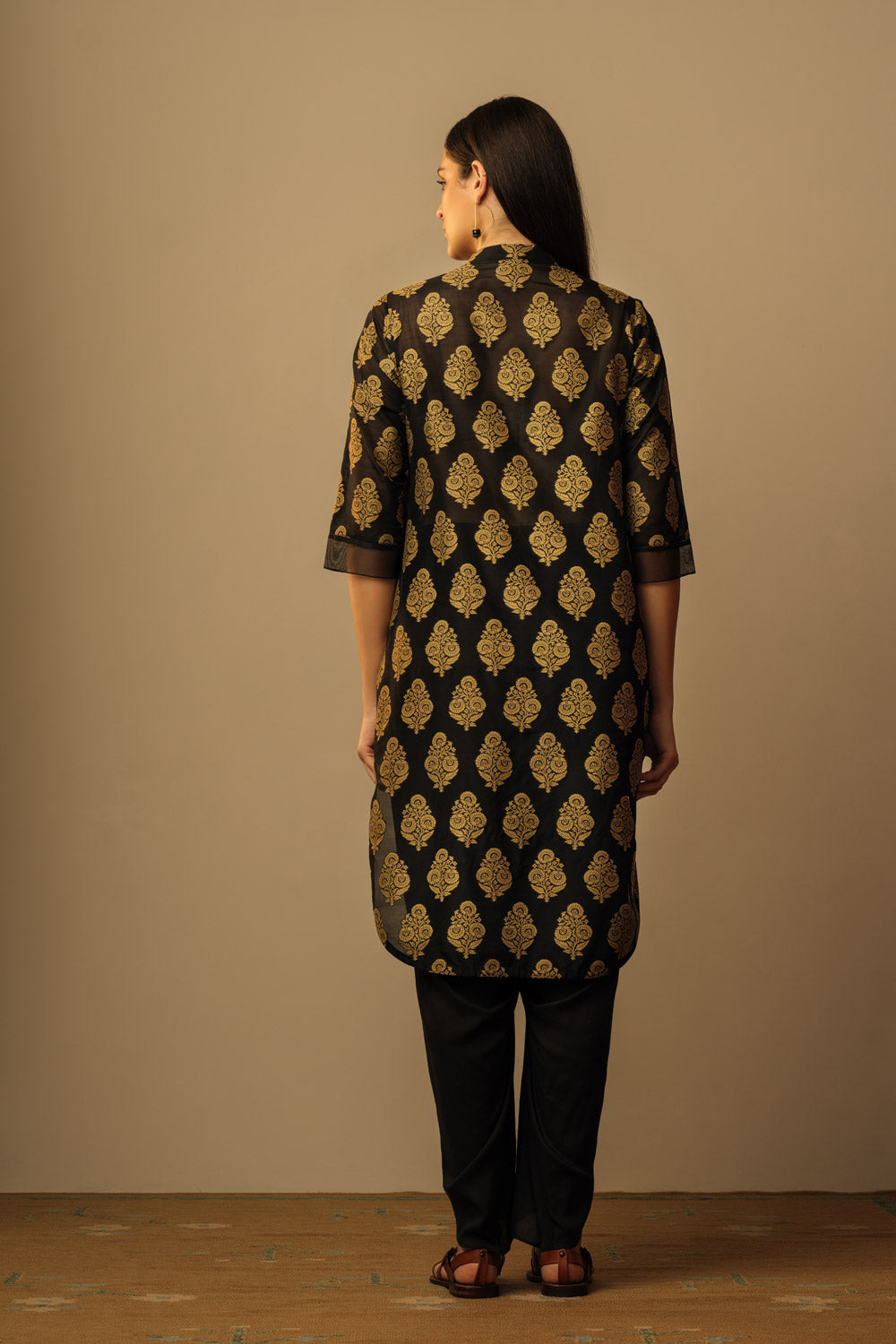 Mughal buti kameez tunic black - image 3